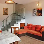 In Apartman *